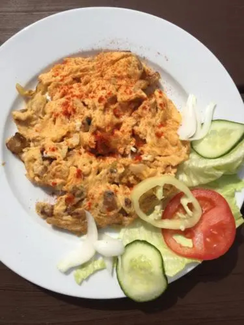 Tündérfátyol**** Szállodahajó