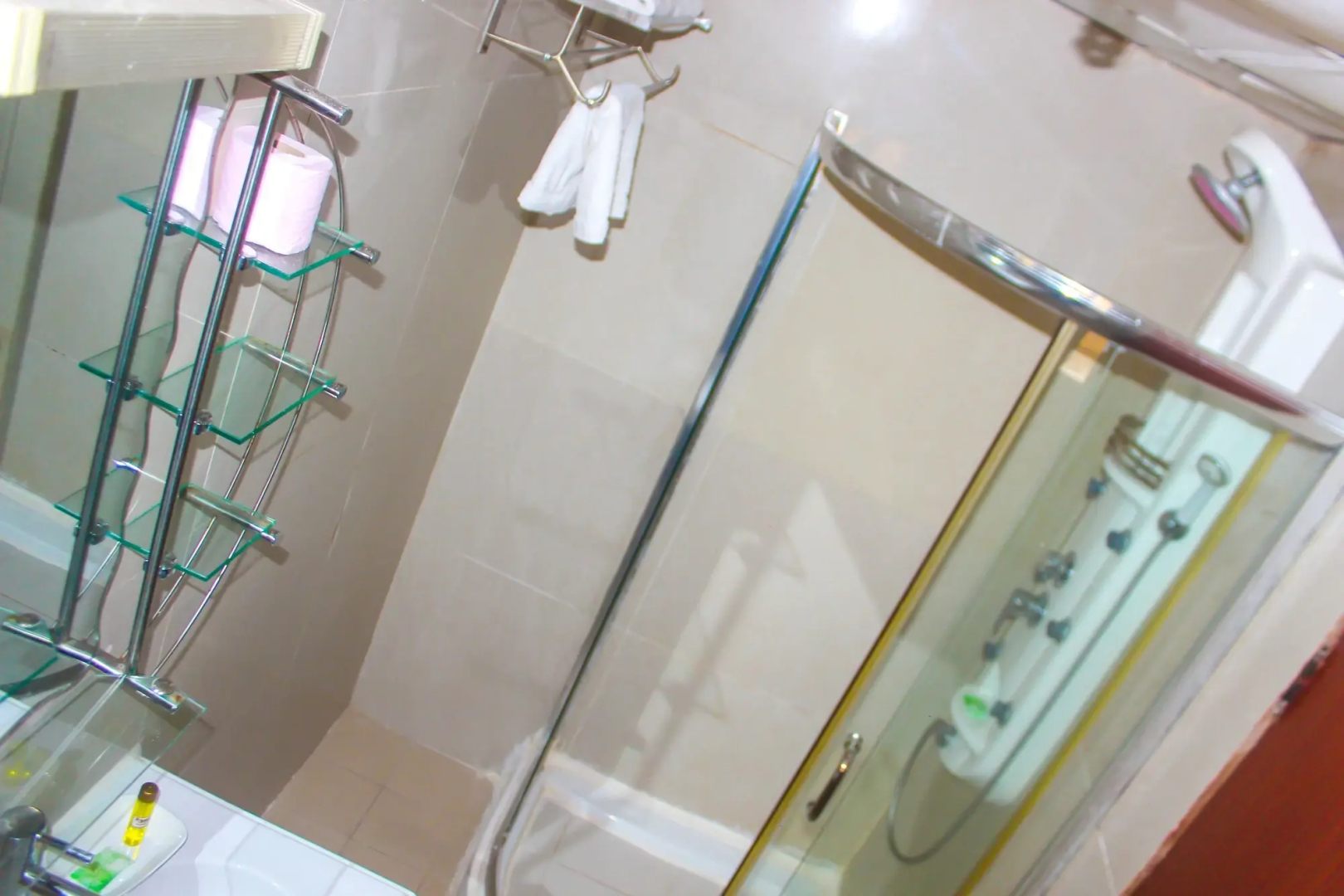 New Rivoli Hotel Benin
