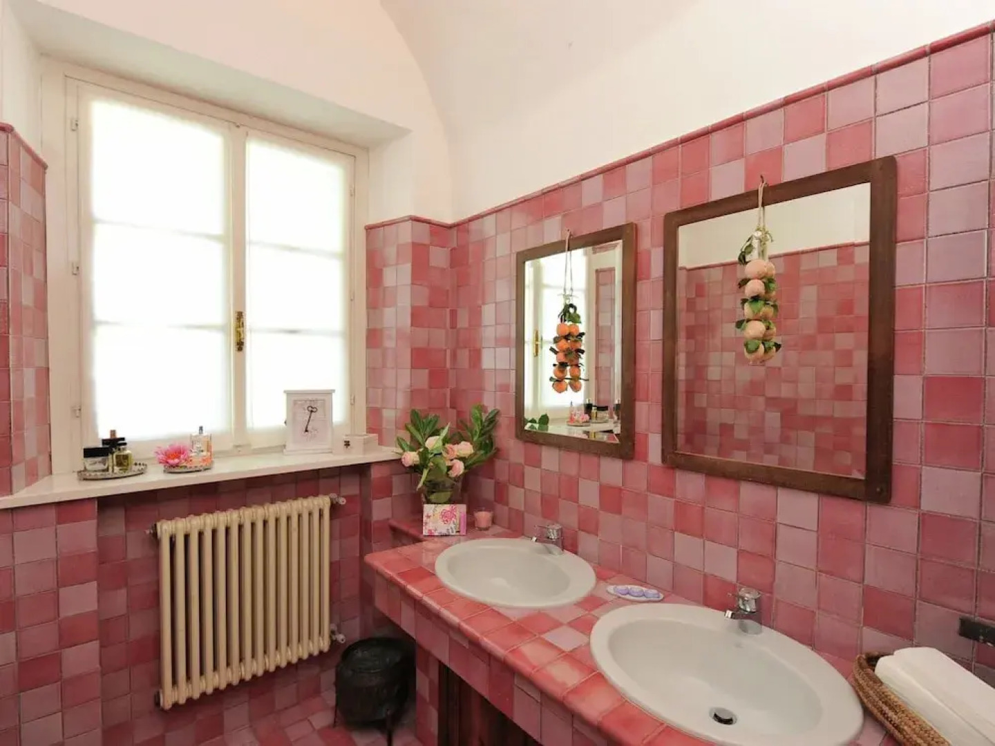 Villa in Montemaggiore With Private Pool