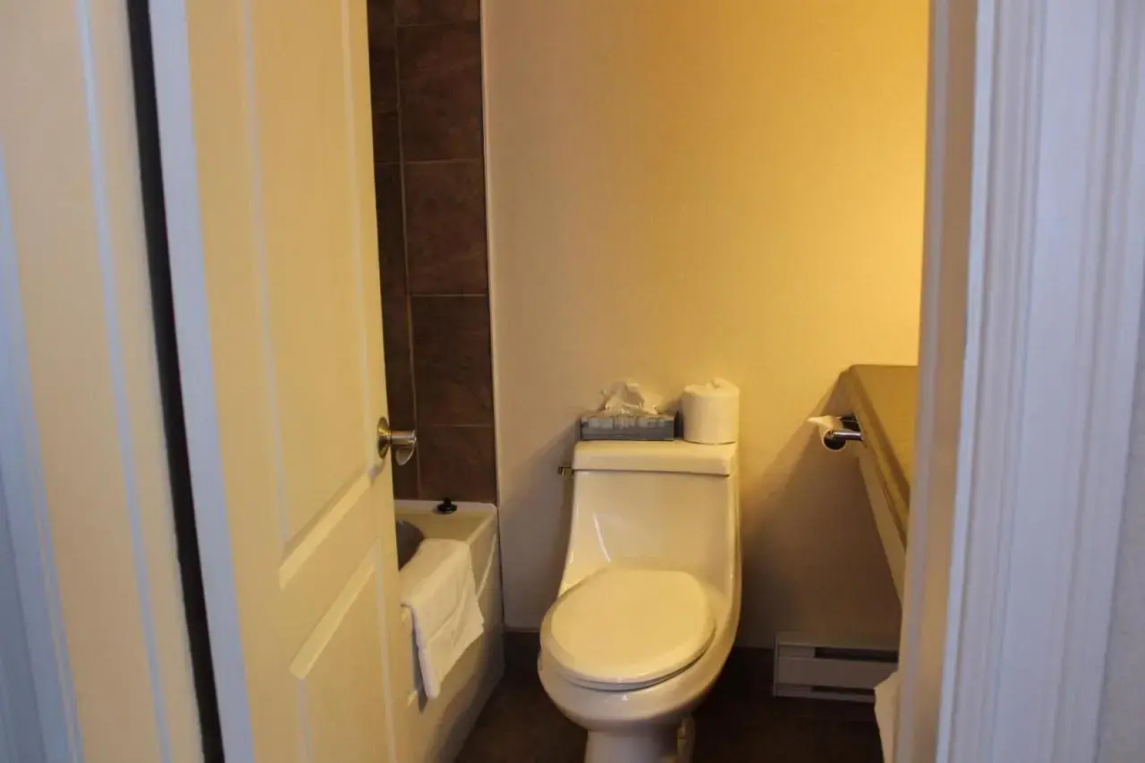 Motel Capri & Suites