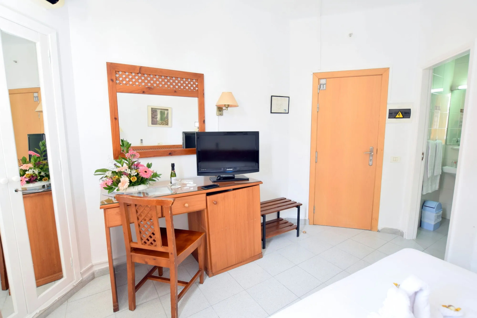 Hotel Adonis Pelinor