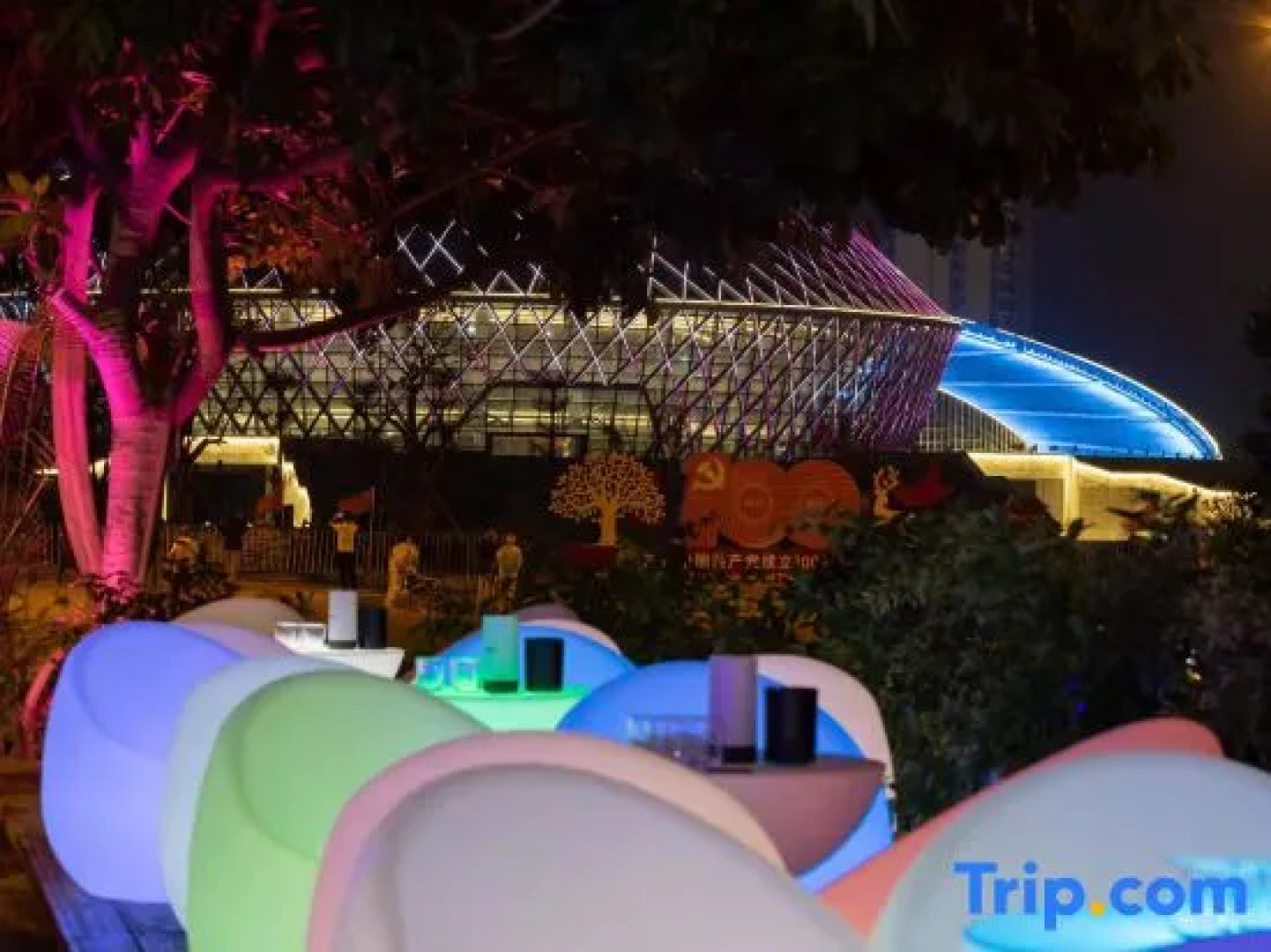 Four seasons aesthetic Hotel