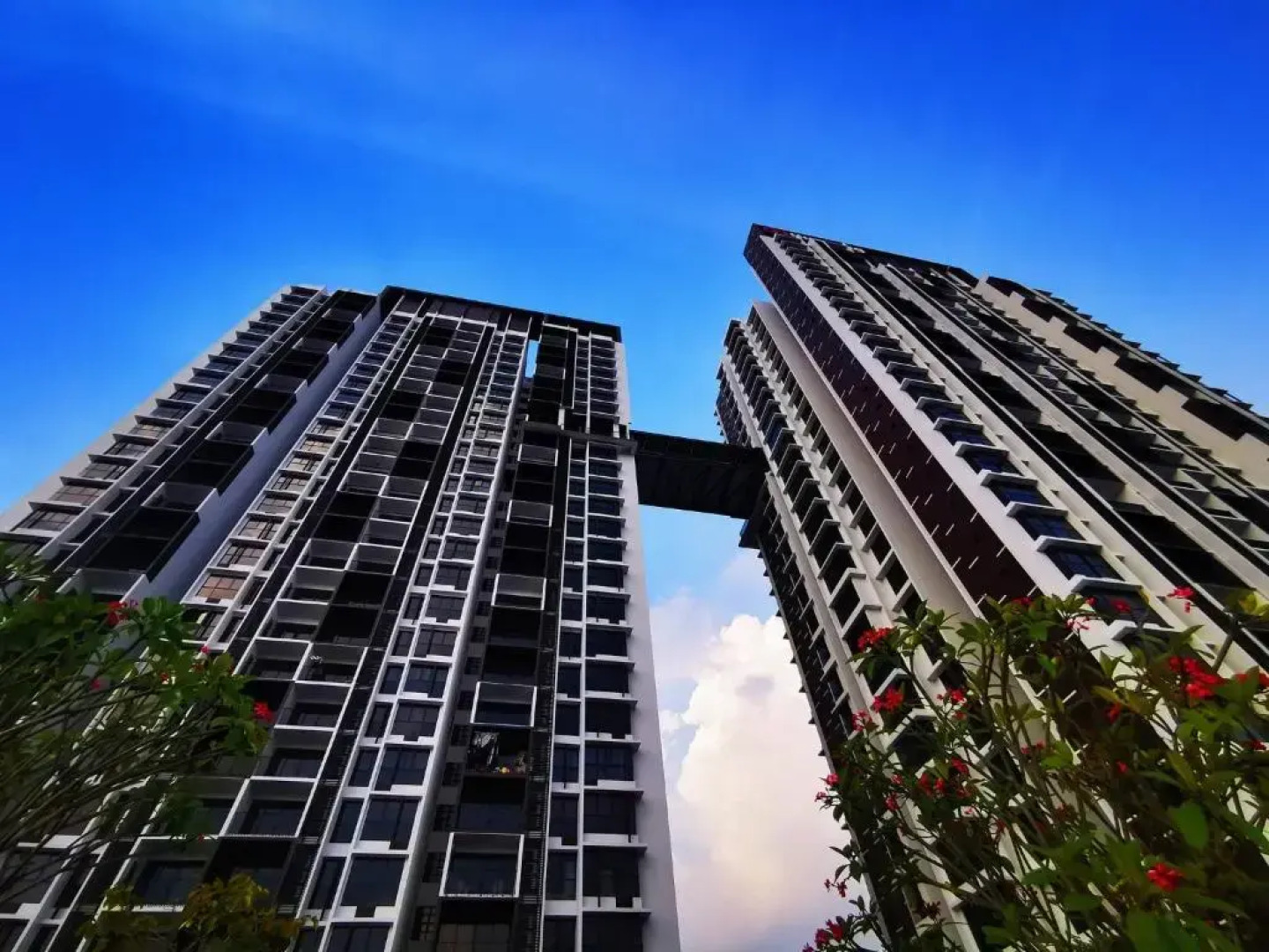 Lovely Mines Astetica Lake View Seri Kembangan 2BR