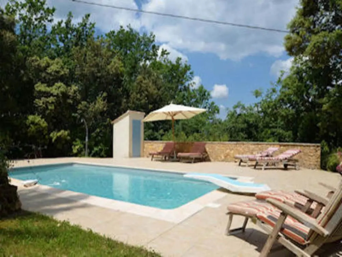 Attractive Holiday Home With Private Pool, Stunning Views, Surrounded by Nature!
