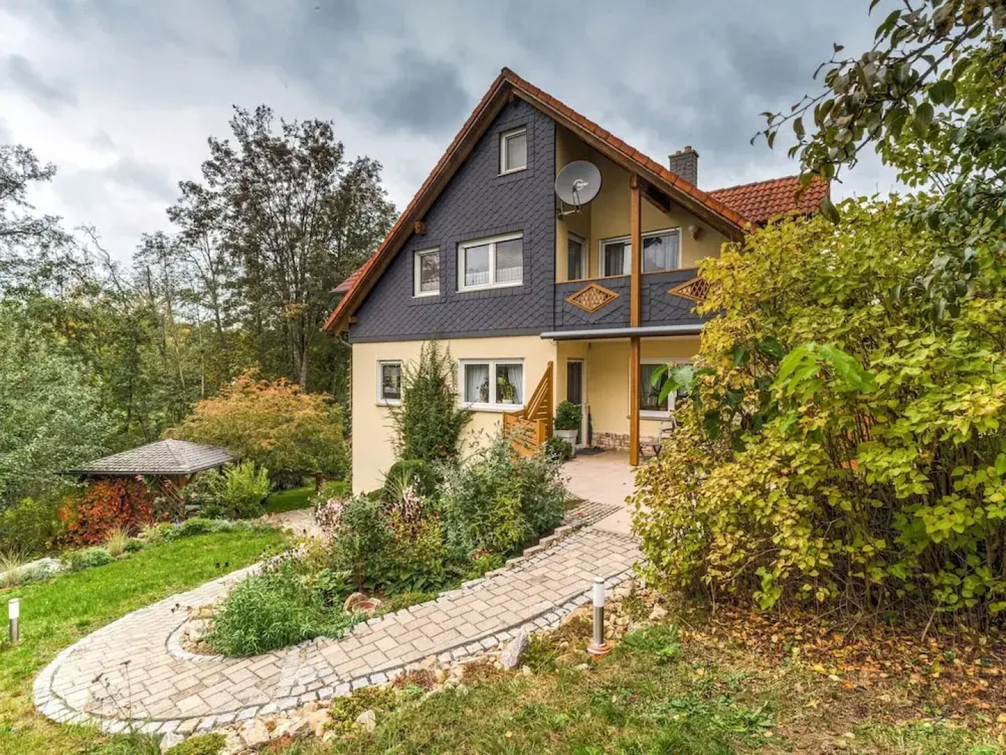 Apartment in Marktrodach With Sauna & Garden