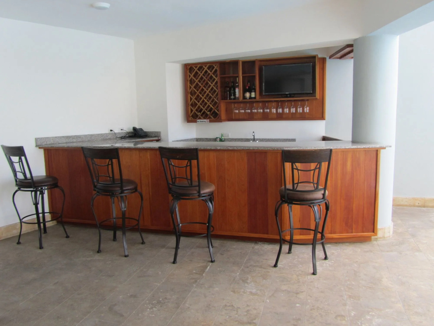 Gala Tower Condo & Hotel