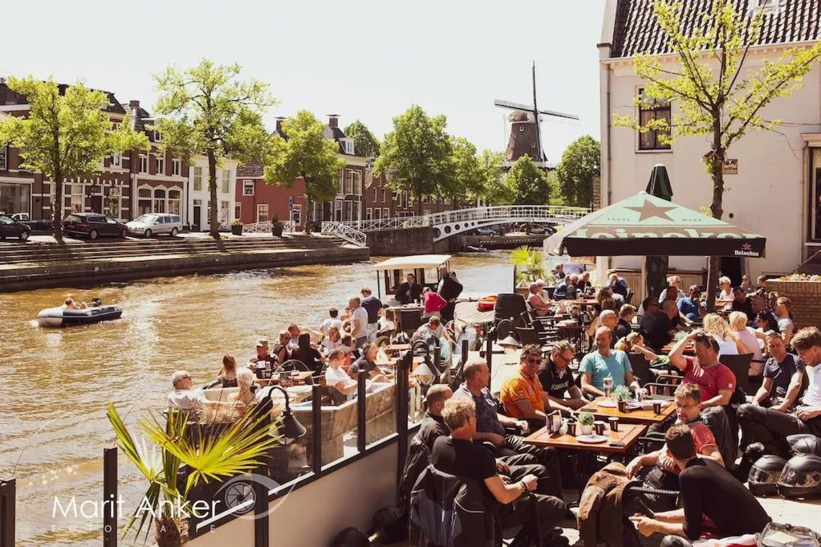 Hotel Café Restaurant t Raedhûs