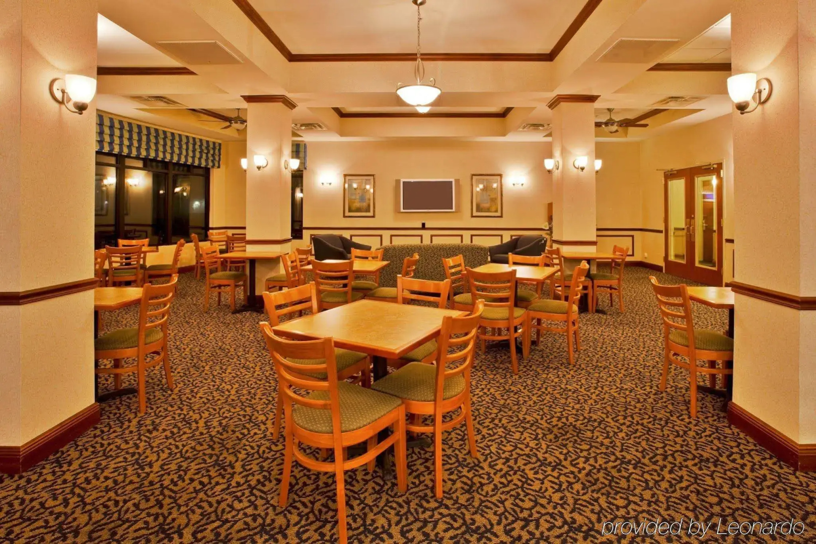 Holiday Inn Express Hotel & Suites Lake Okeechobee by IHG