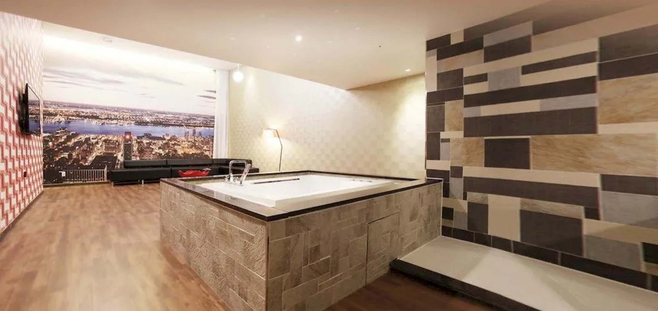 HIVICE Hotel