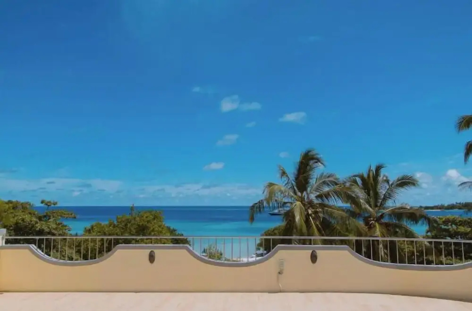 Noah Private Beach House