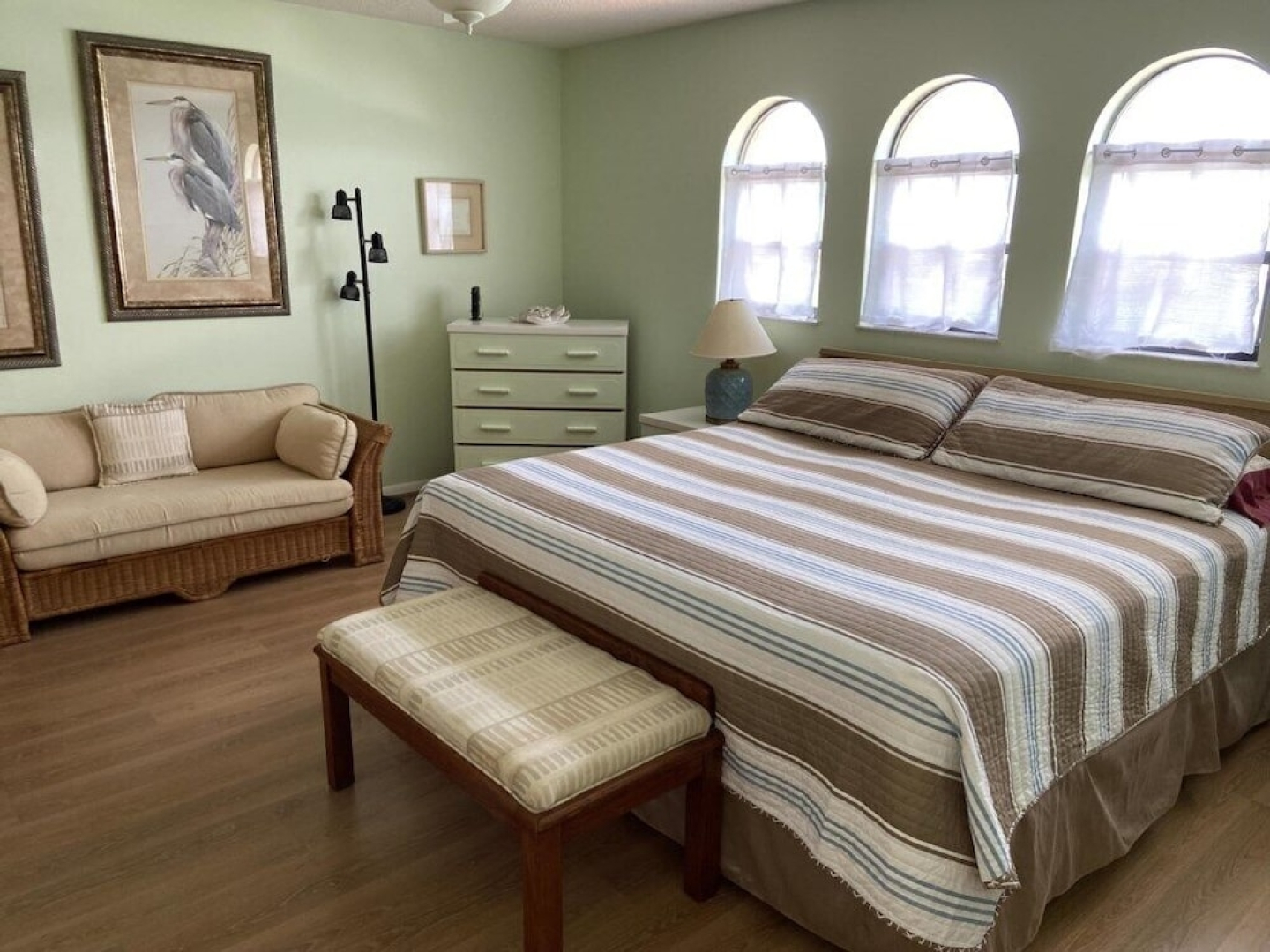 Water's Edge Retreat