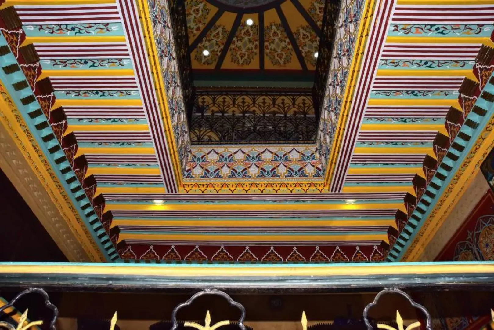 RAZOLI sidi fateh