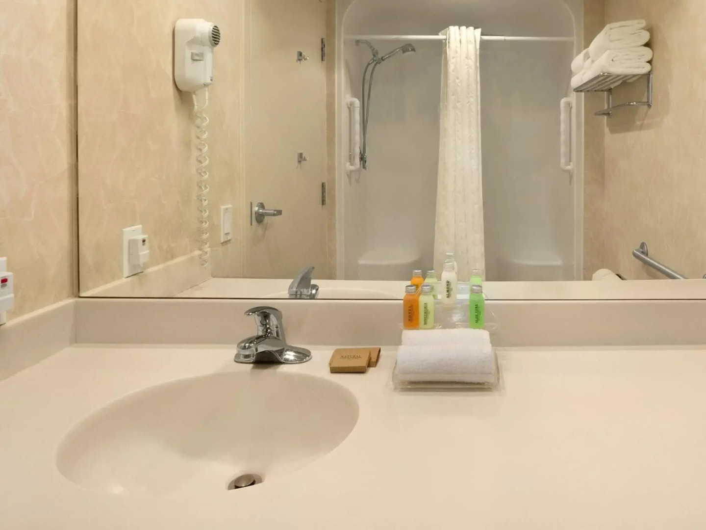 Travelodge by Wyndham Spruce Grove