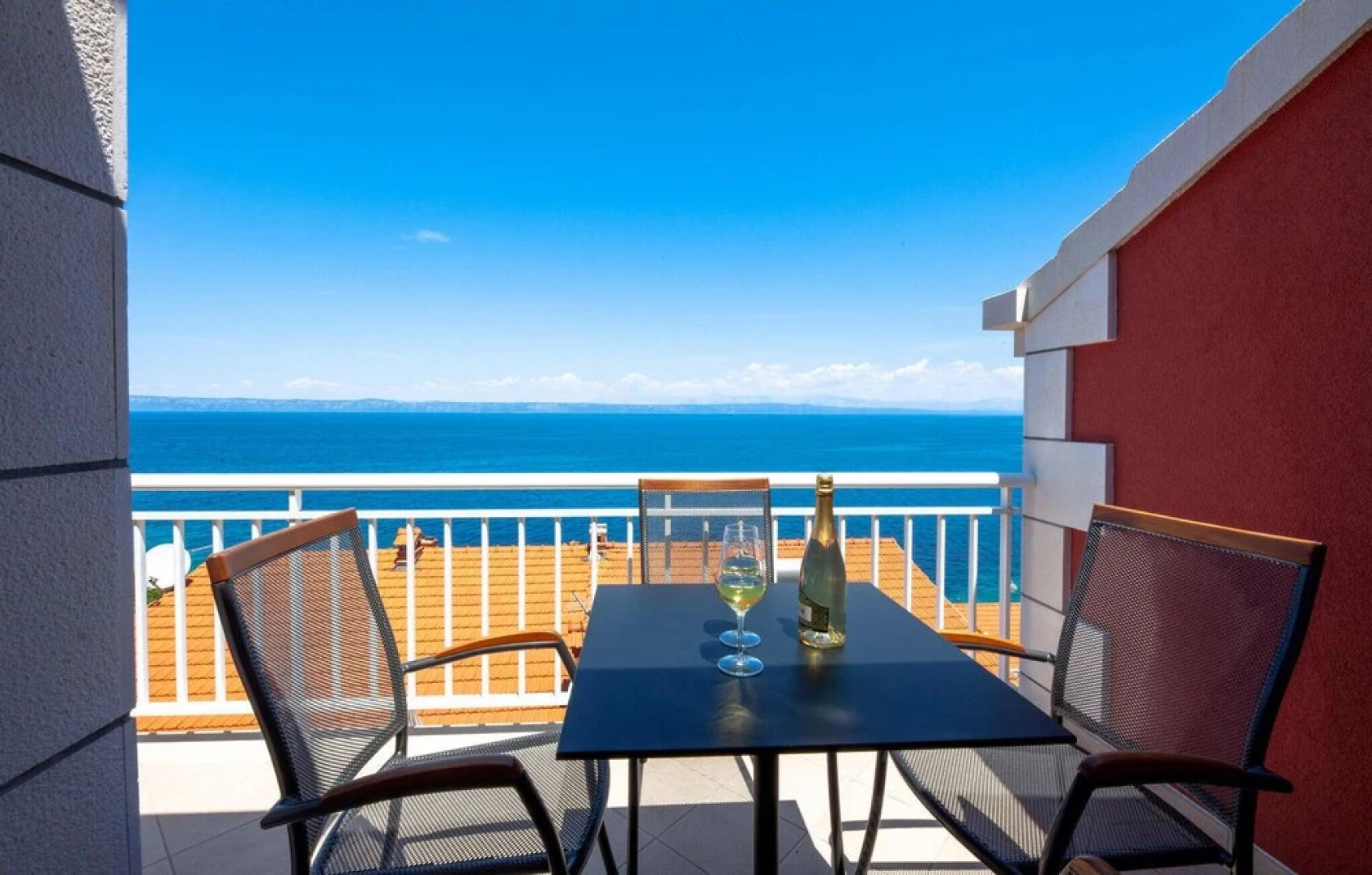 Nice Home in Prigradica With Wifi and 1 Bedrooms