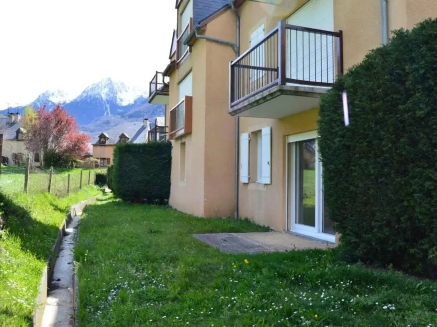 Appartement Esquièze-Sère, 2 pièces, 6 personnes - FR-1-402-28