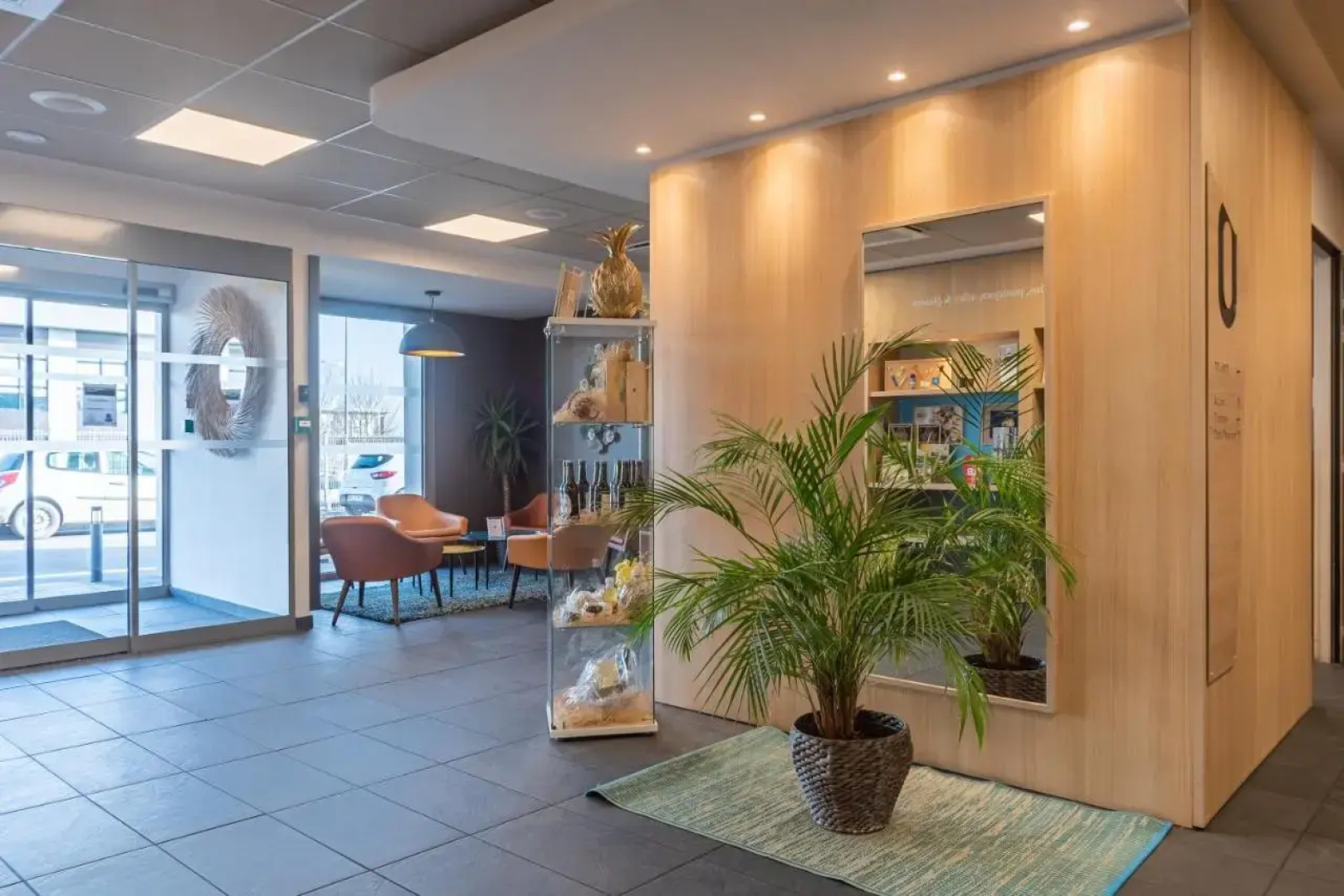 B&B HOTEL CHARTRES Océane