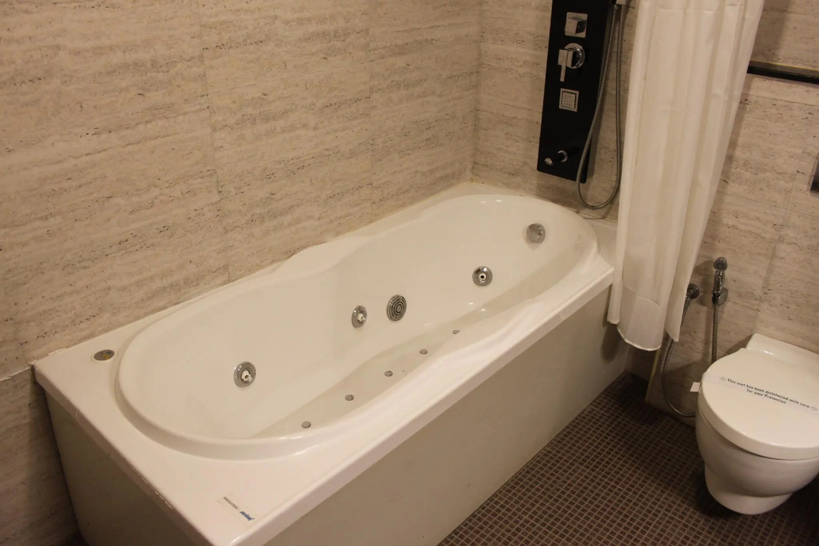 Hotel Amil Rajapalayam