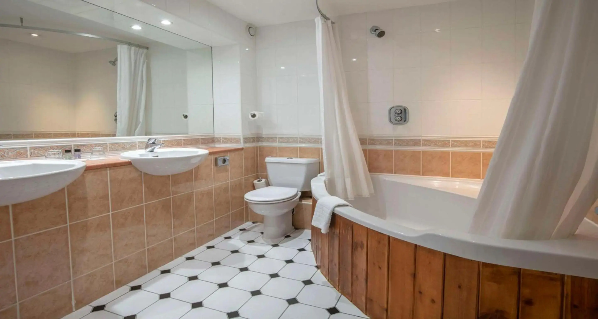 Moore Place Hotel, BW Signature Collection