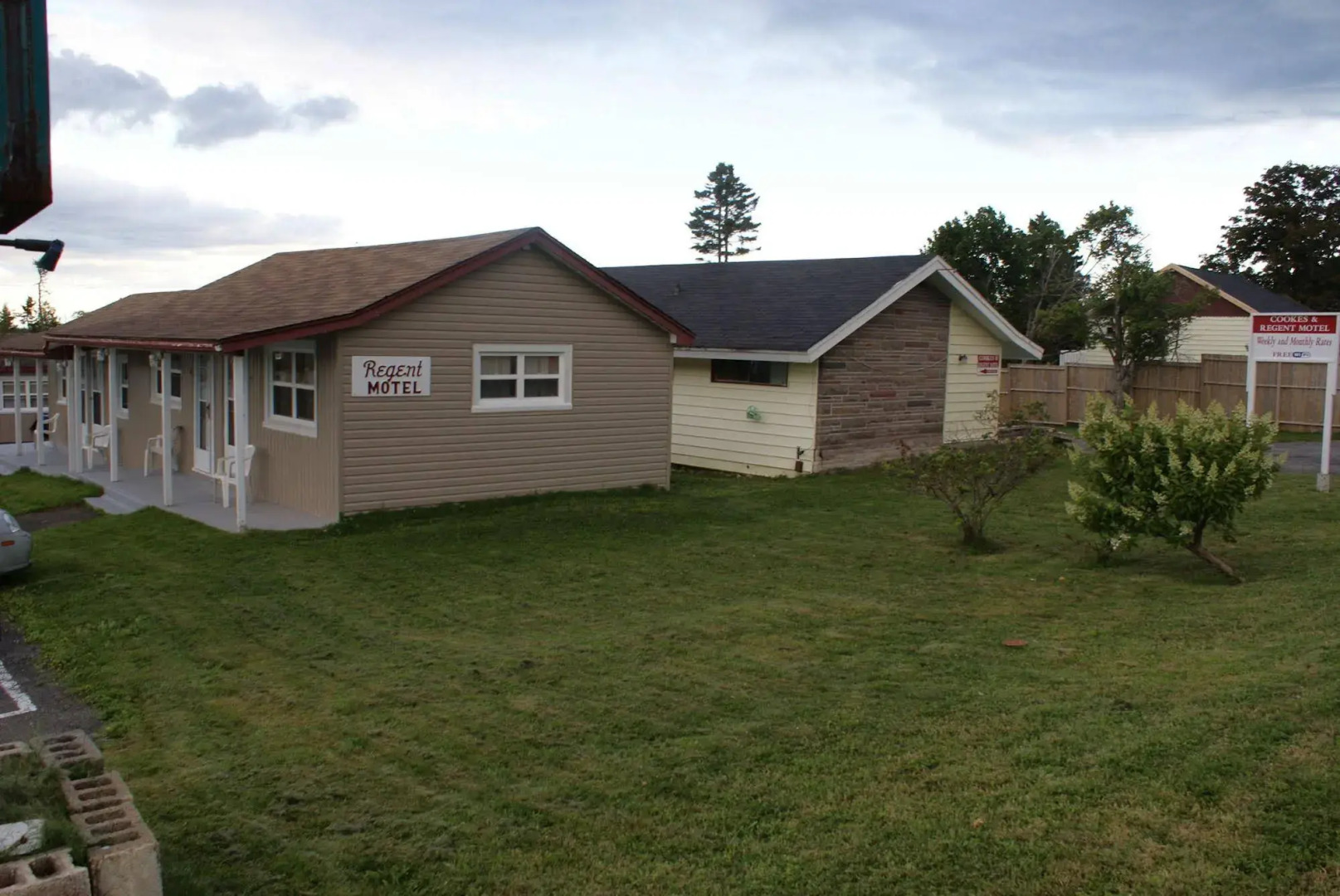 Regent Motel