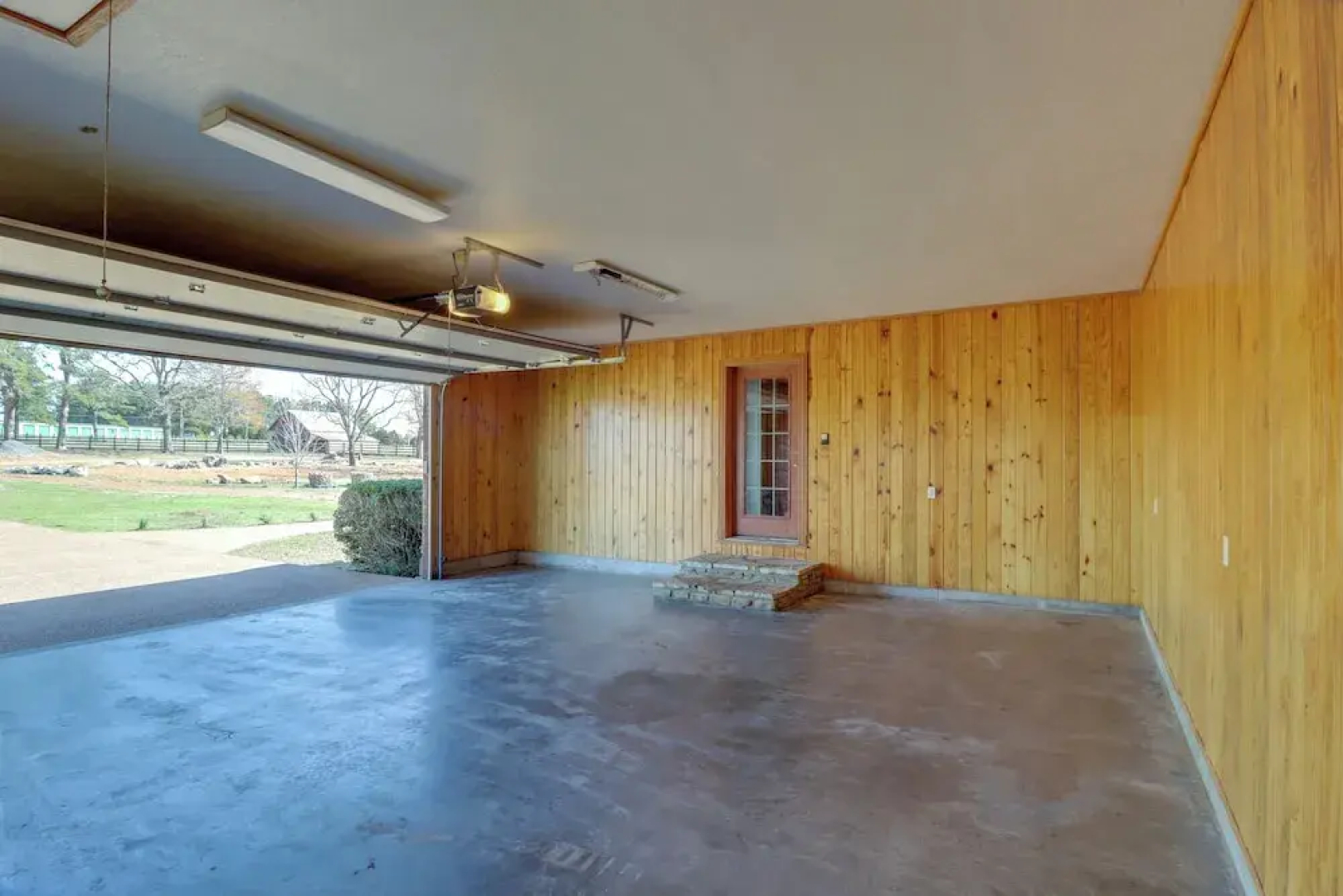 Mountain Views + Shared Pool: Ozarks Family Home