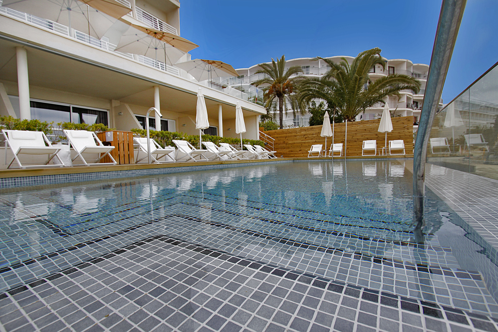 Отель BG Hotel Nautico Ebeso