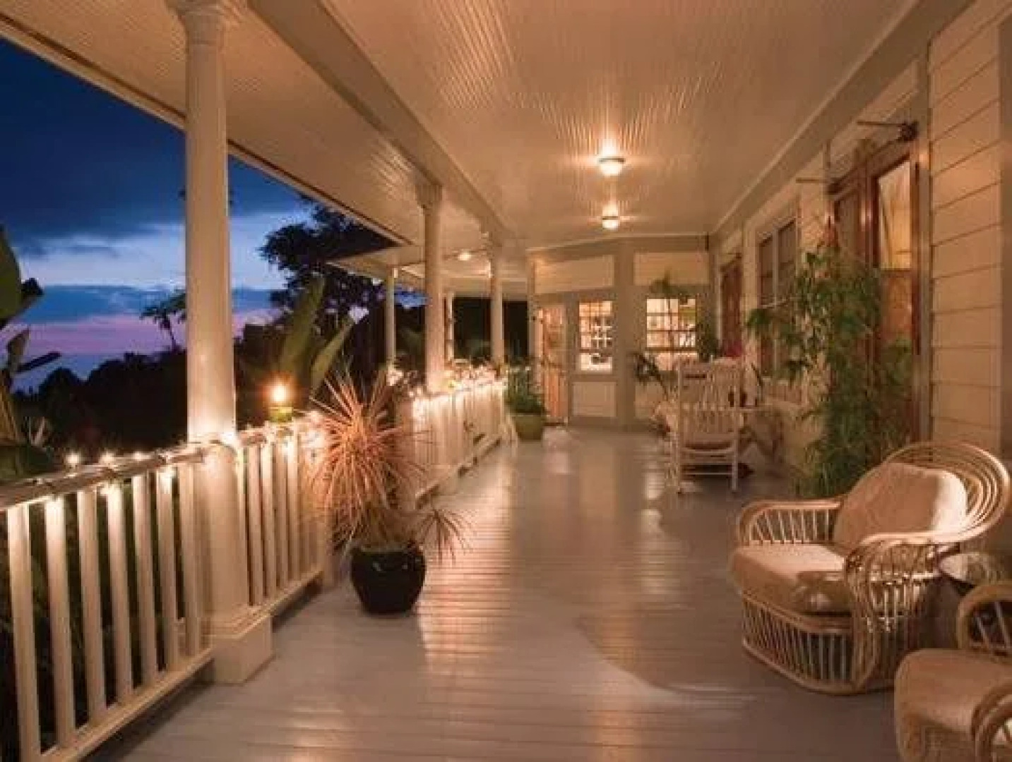 Ka'awaloa Plantation Bed & Breakfast