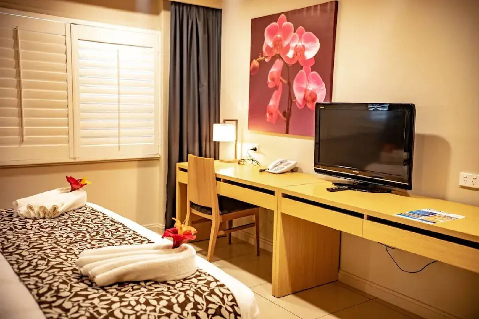 Highlander Hotel & Apartments