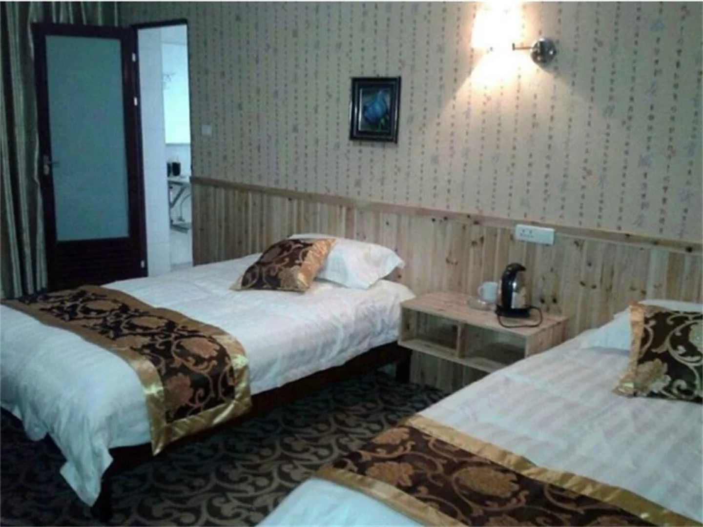 Yingtan Longhushan Express Inn
