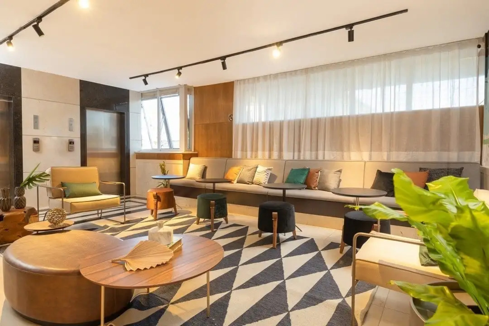 Royal Urban Macaé Hotel