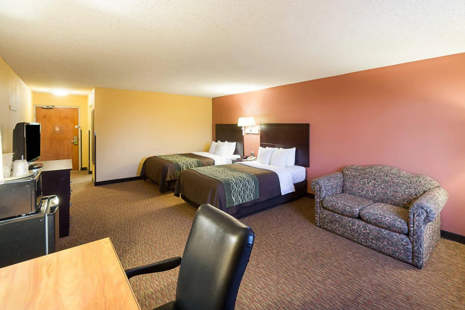 Shary Inn and Suites