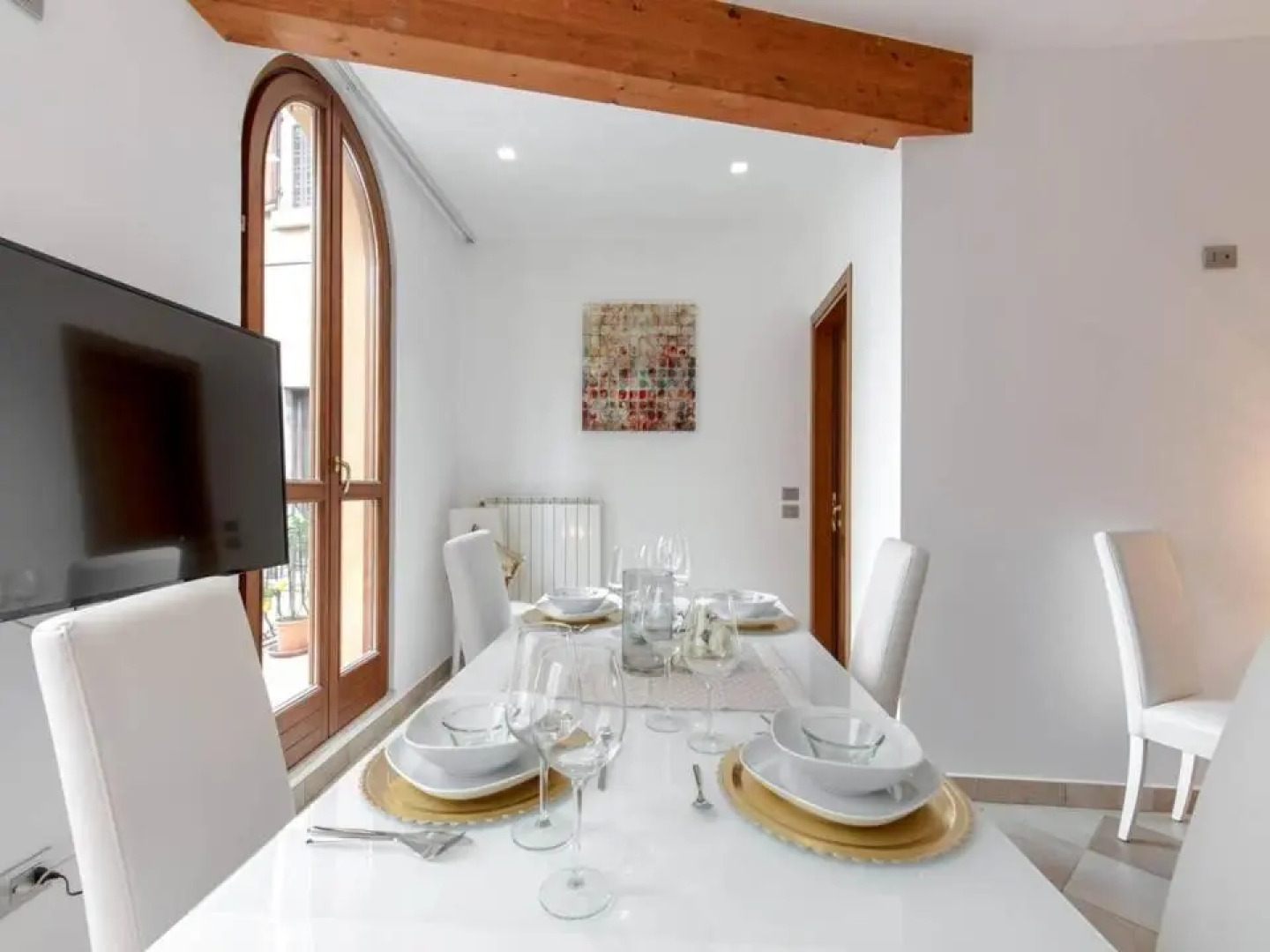 Palazzo Teatro Vecchio-Holiday Suites Salò