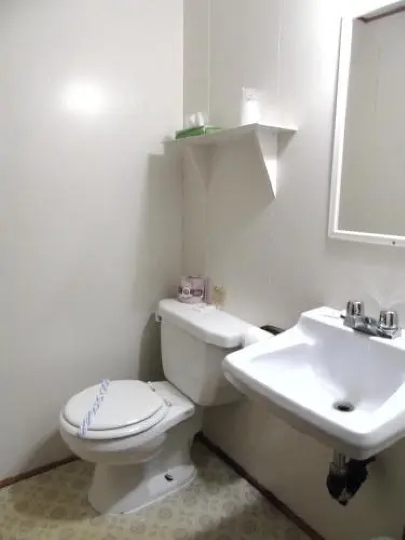 Kit-Wat Motel & Marina