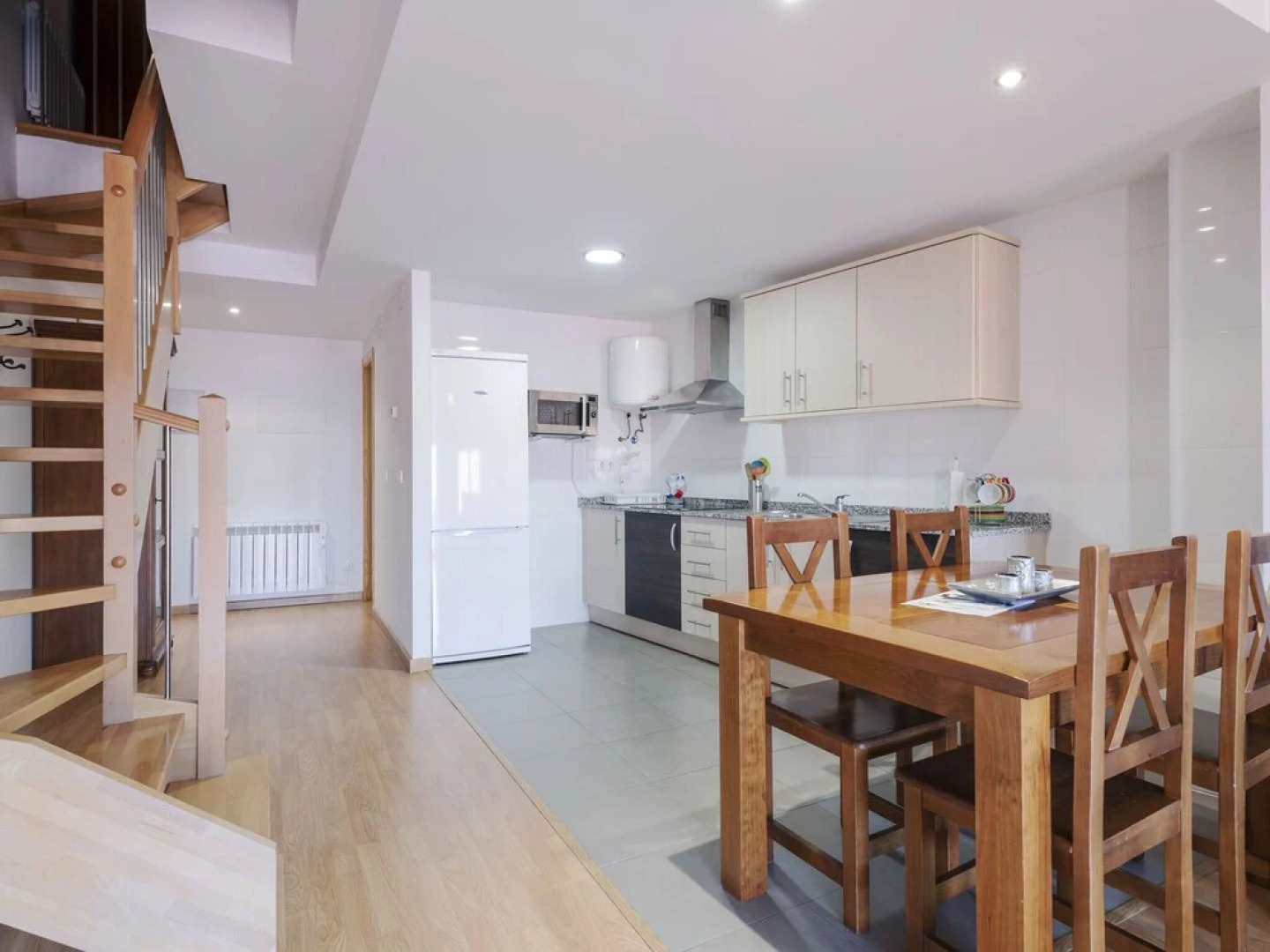 Voguish Apartment in Gudar With Heating