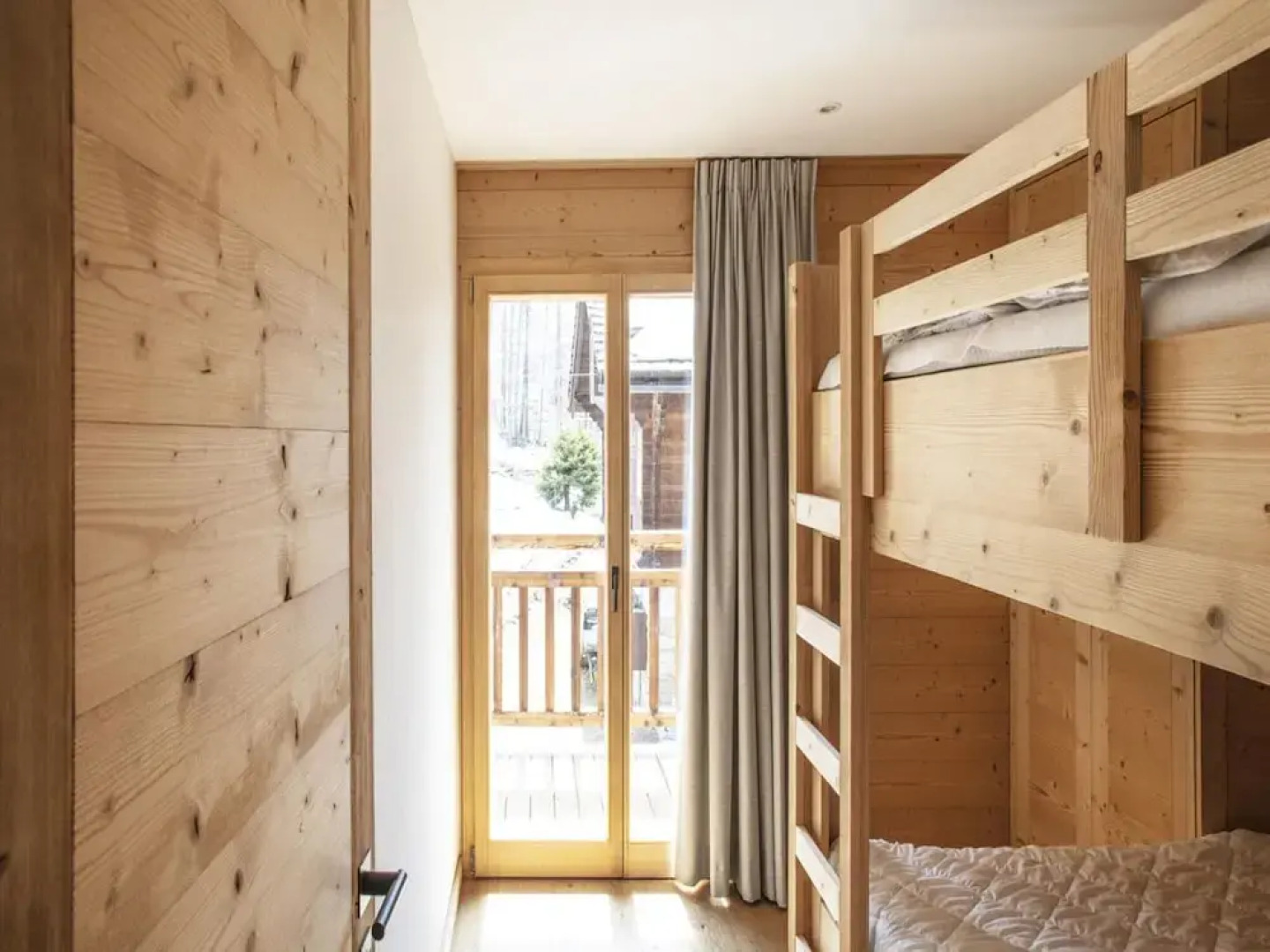 Welcoming Apartment With Paid Sauna