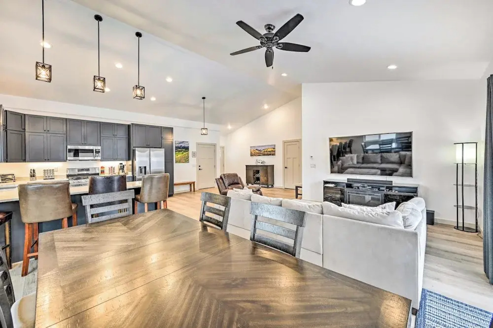 Buena Vista Vacation Rental ~ 2 Mi to Main St