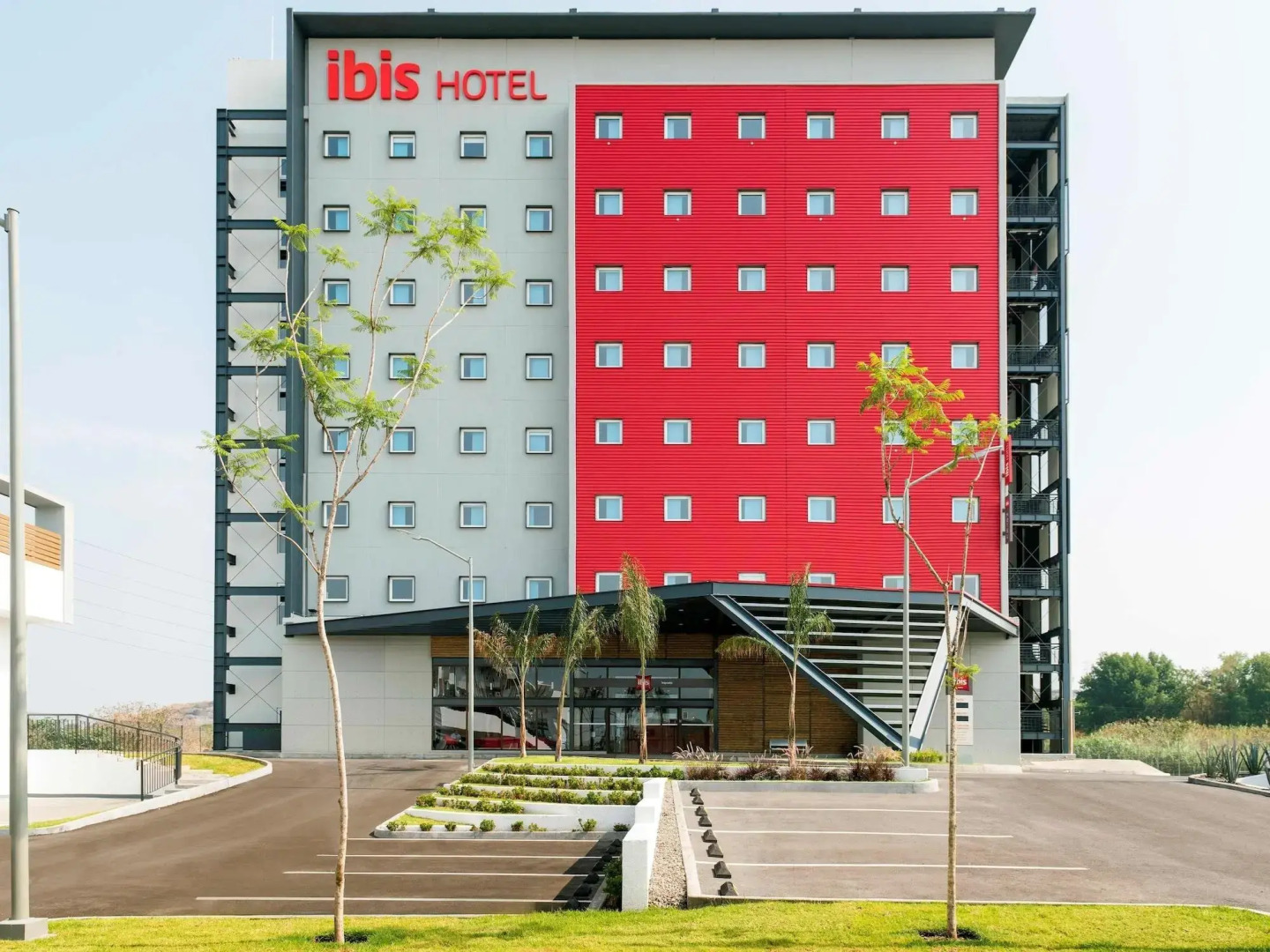 ibis Irapuato