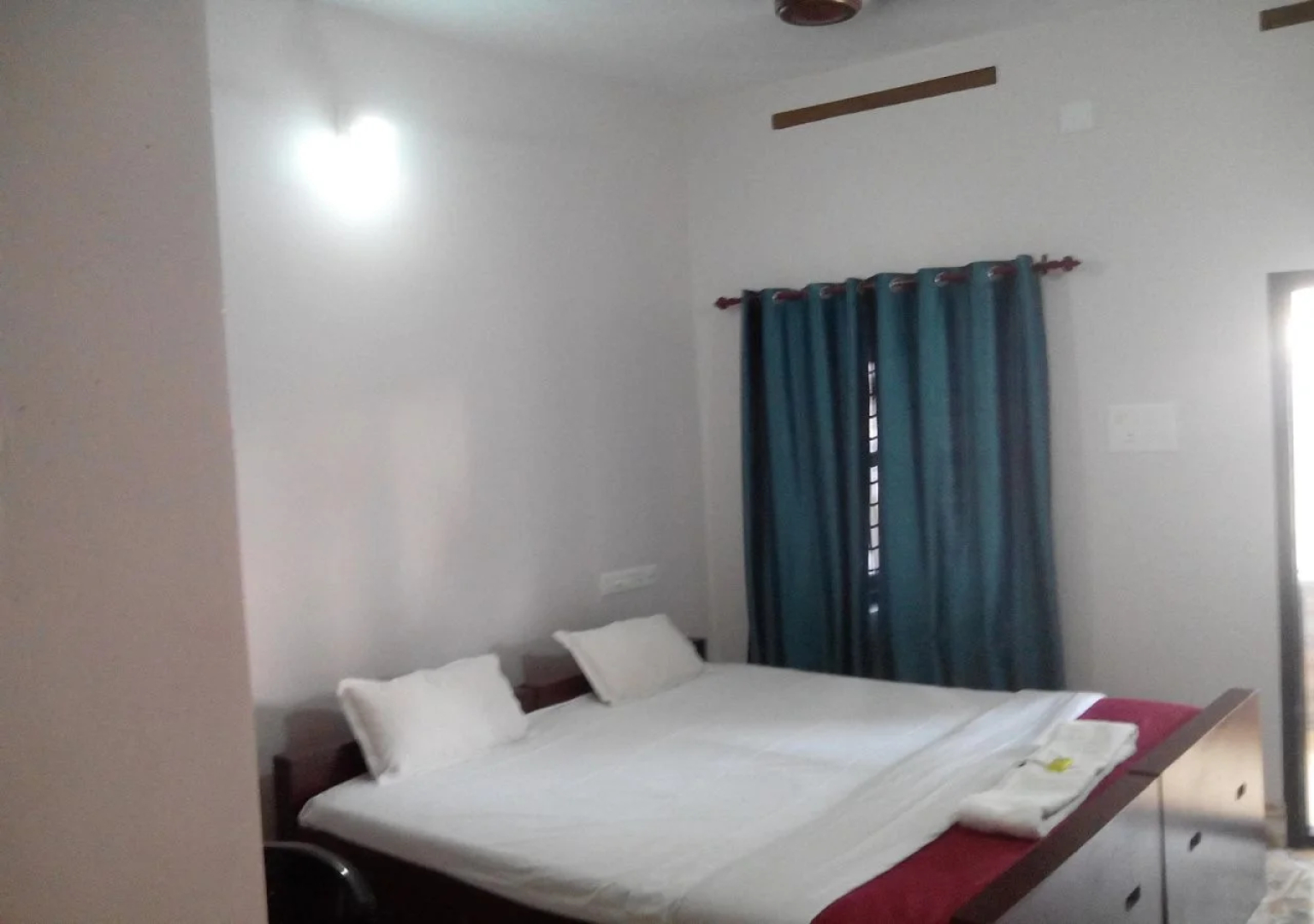 Sivasakthi Lodge