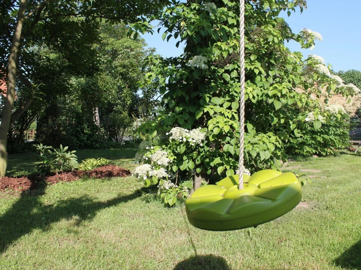 Vintage Apartment in Kröpelin near Forest