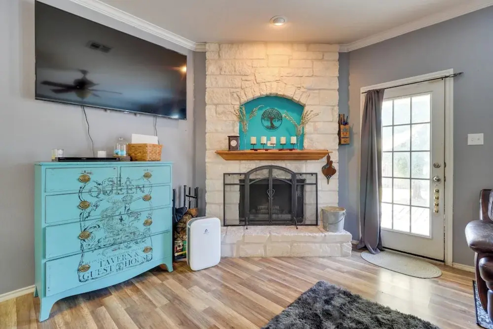 Pet-friendly Austin Area Home w/ Outdoor Oasis
