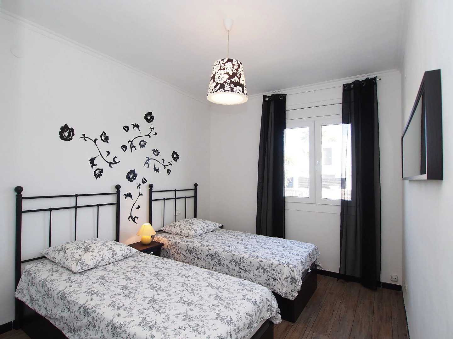 Holiday Home Montgri