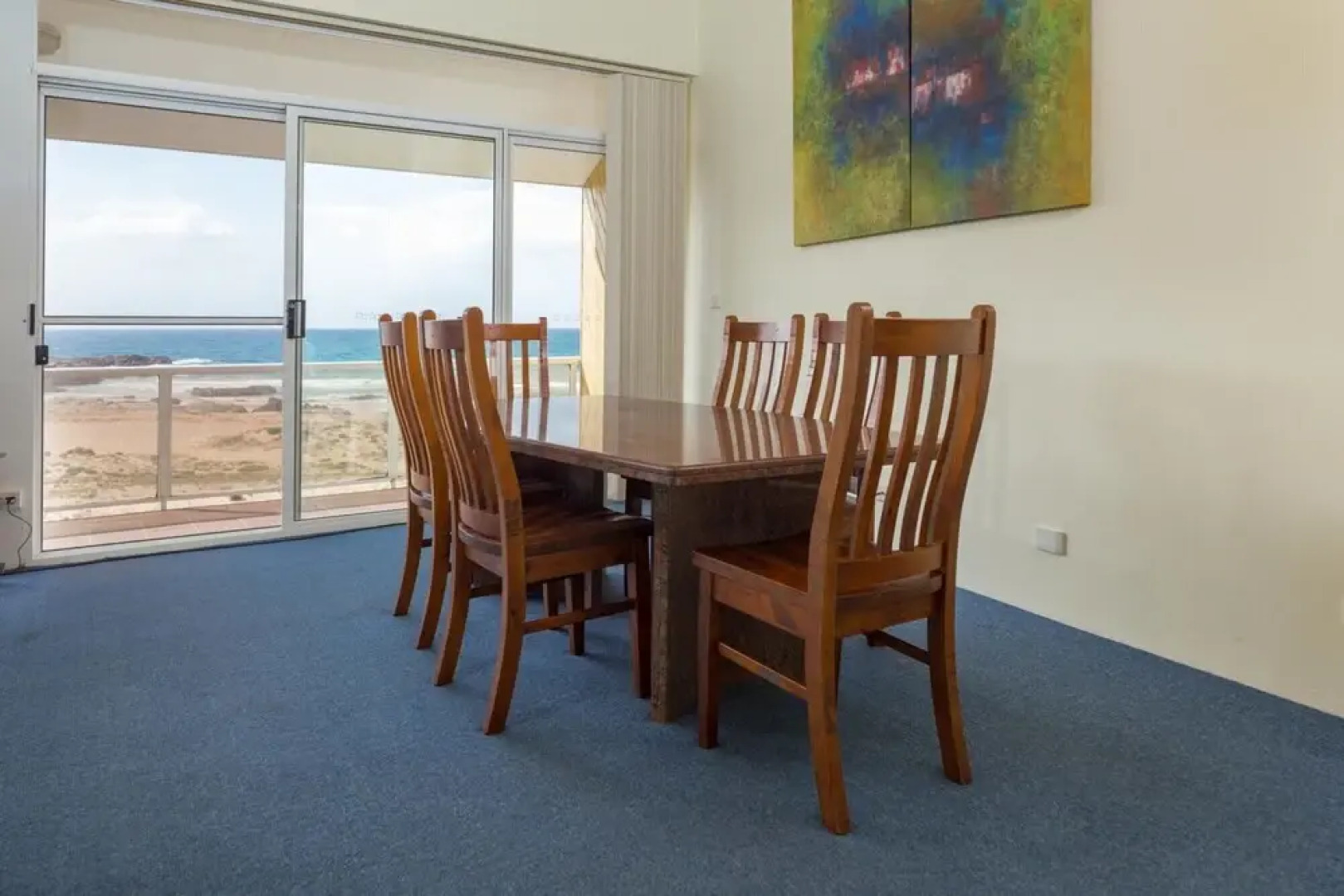 Retreat Beside The Beach - Unit Five