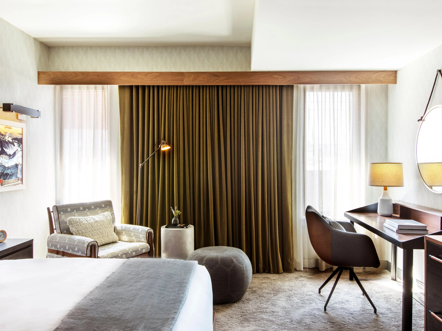 Kimpton Armory Hotel Bozeman by IHG