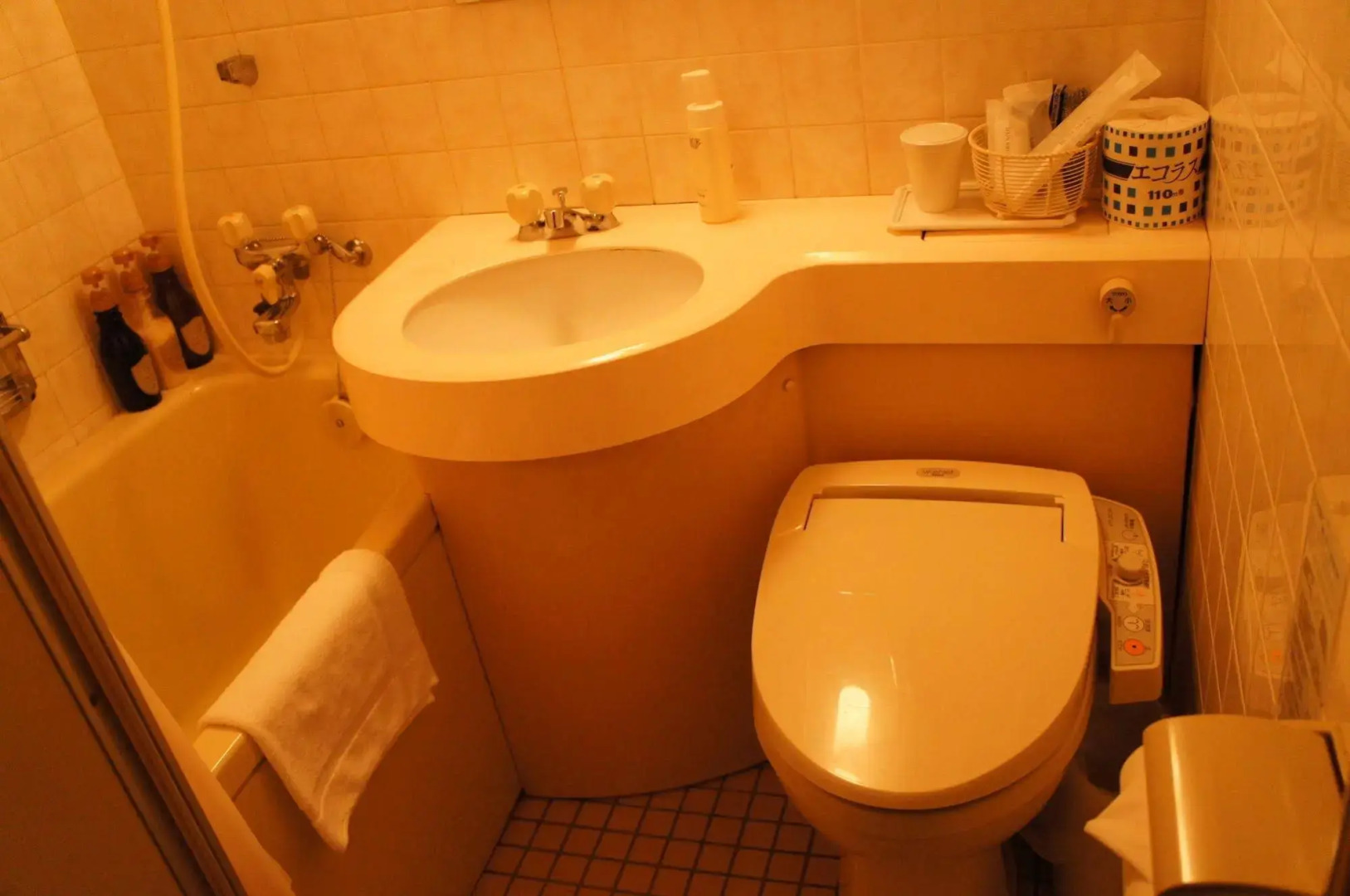 Kobe PortTower Hotel