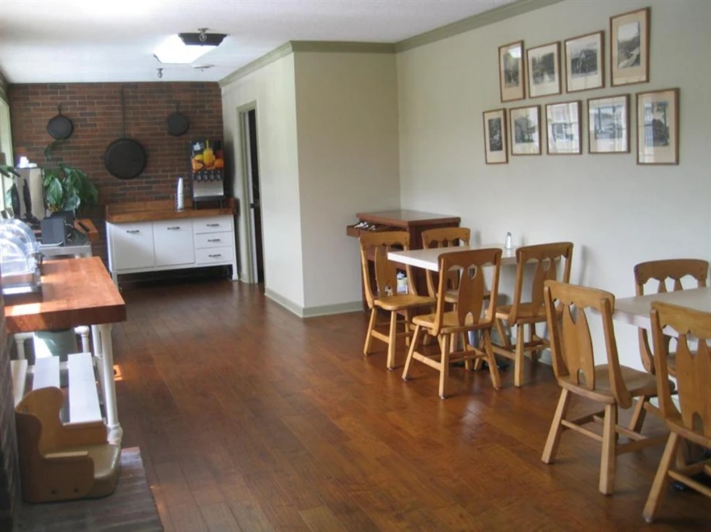 The Historic Gatlinburg Inn