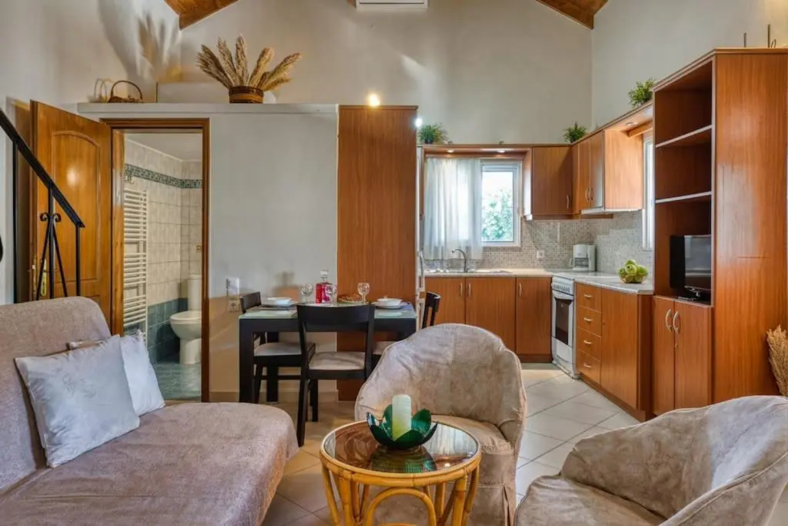 Alice Happy place 1 , only 5 minutes from the shipwreck!!!