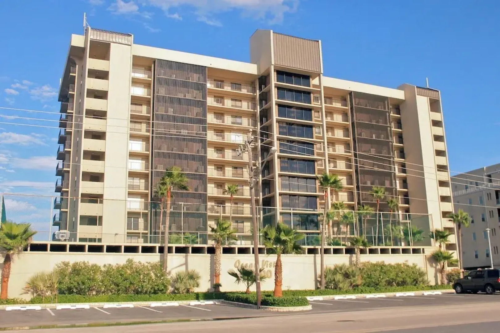 Beachfront Condo w Panoramic 12th-floor Gulf View!