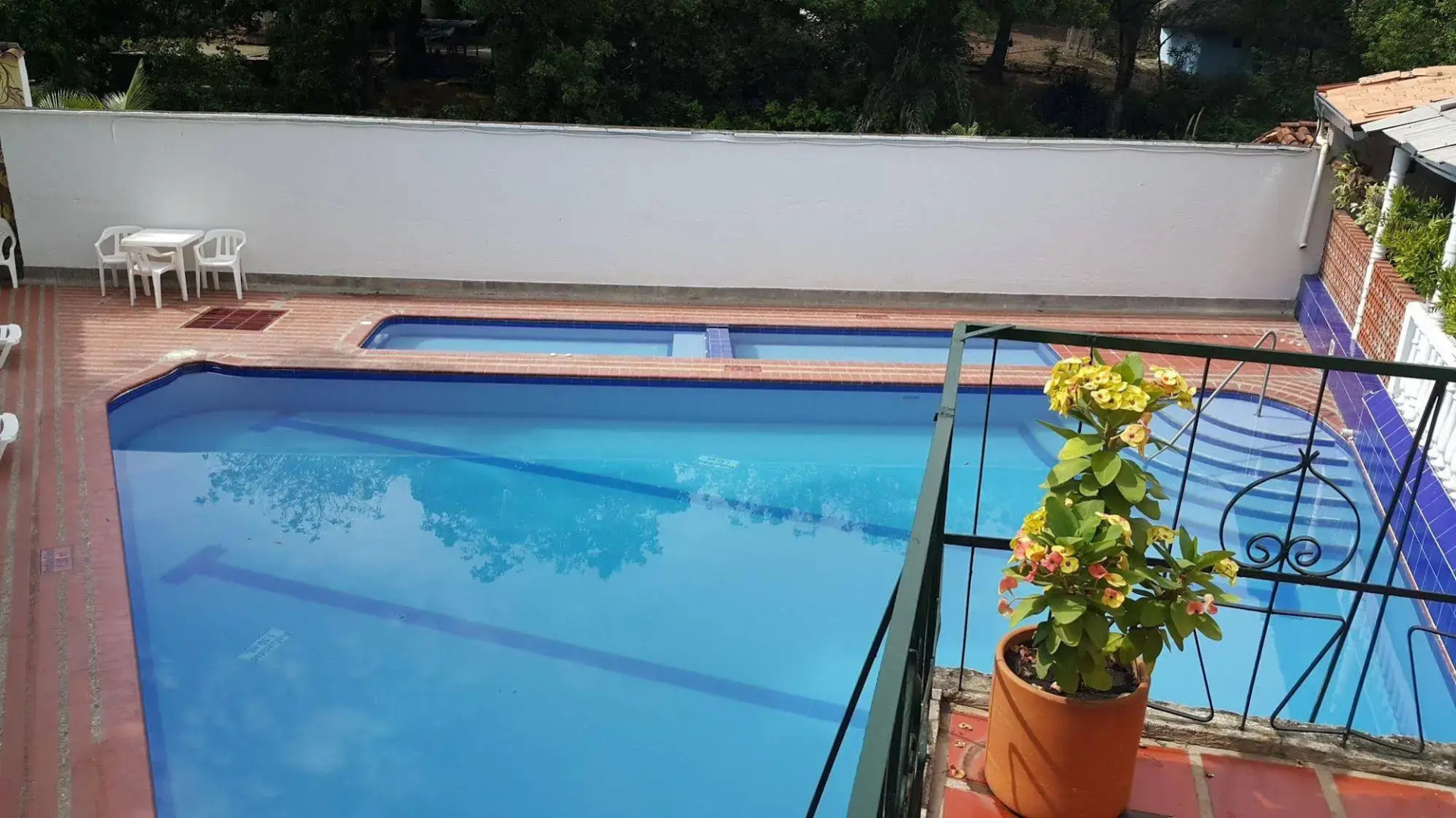 Hotel La Casa Amarela