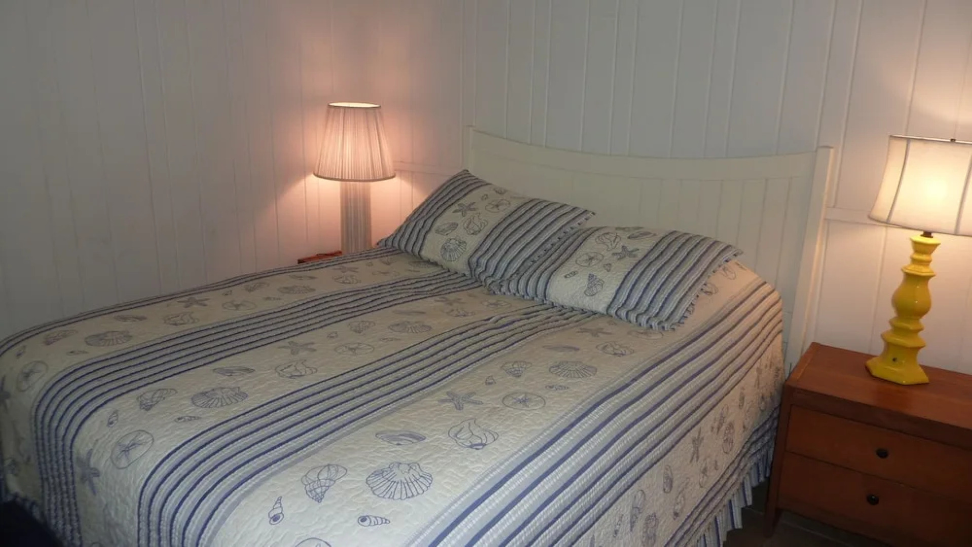 Cottage BY THE SEA - Unit A by Jekyll Realty