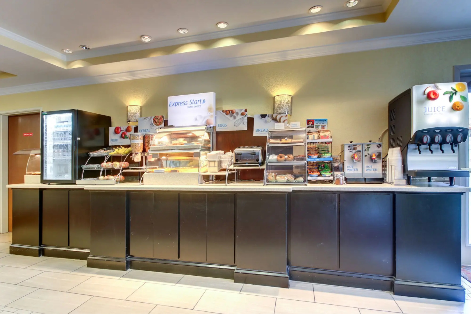 Holiday Inn Express & Suites Live Oak by IHG