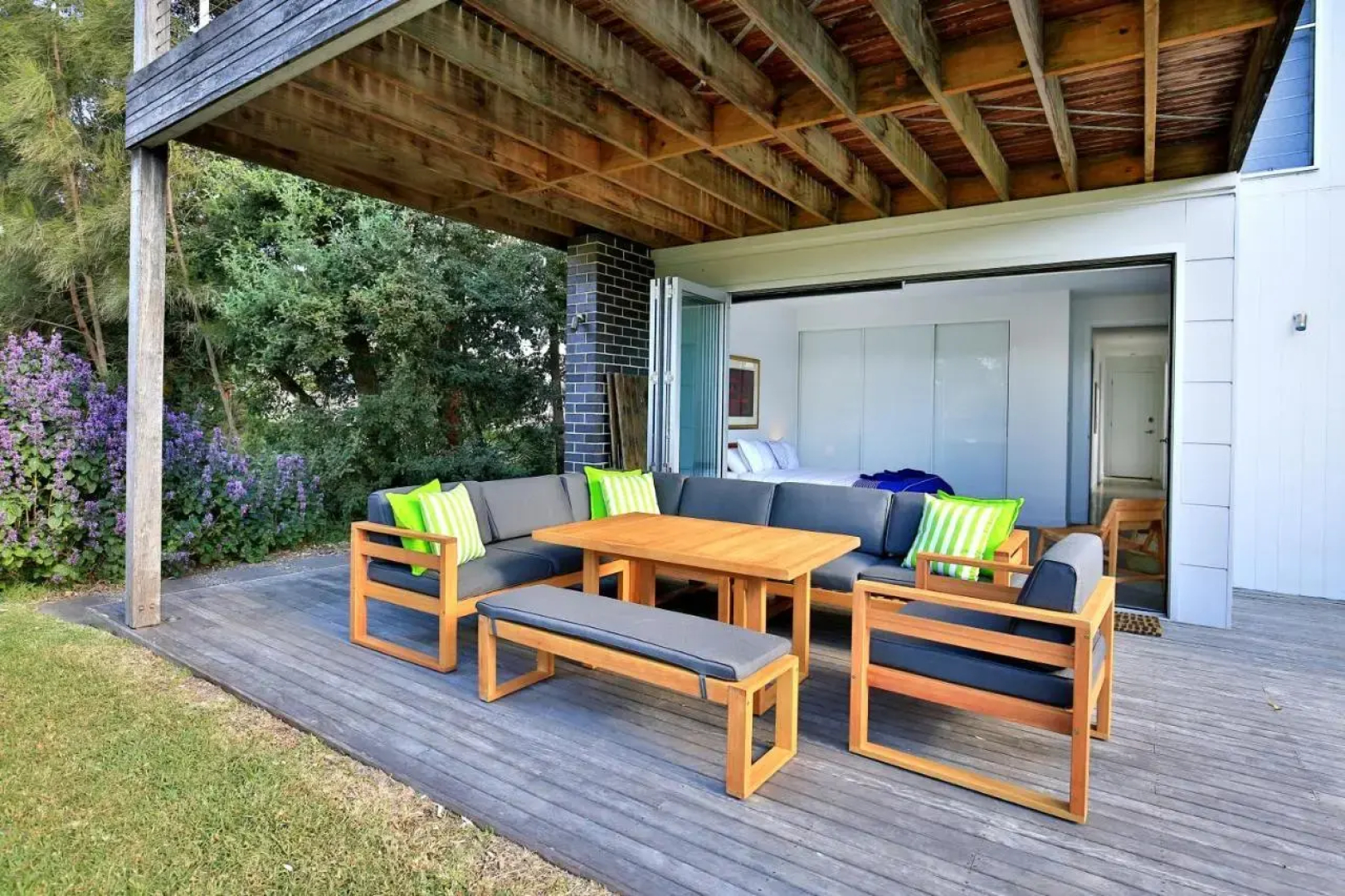 Surfspray I Pet Friendly I Absolute Beachfront